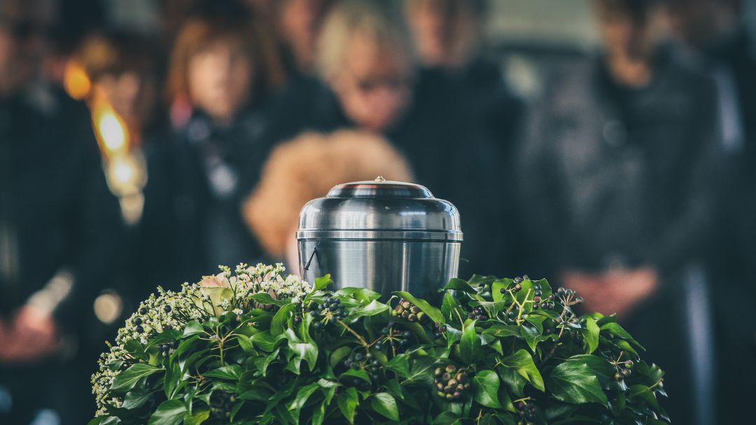 Top 5 Reasons To Hire An Independent Funeral Celebrant